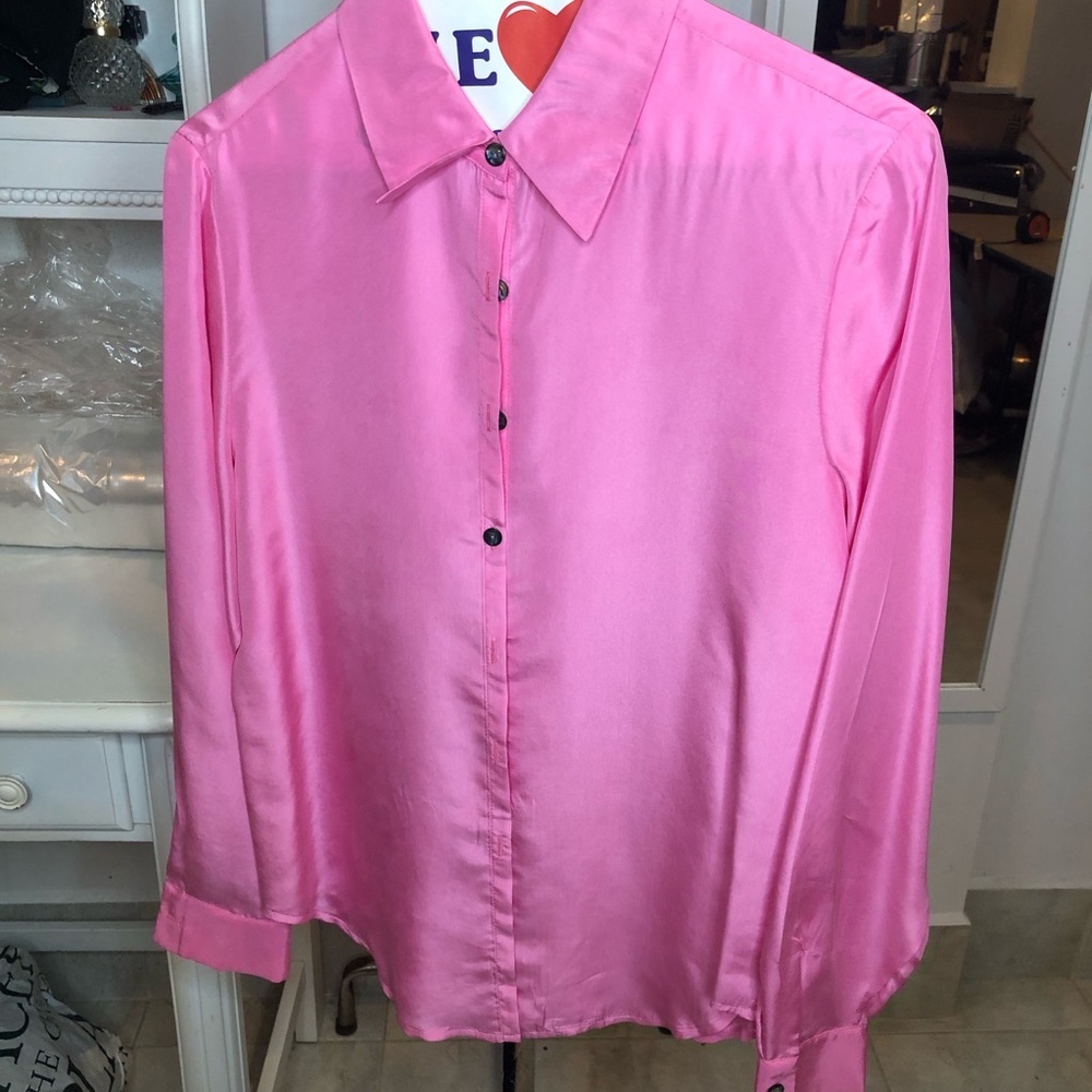 August silk pink silk button down shirt S